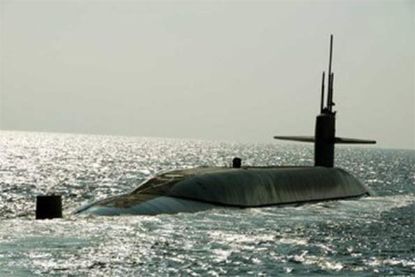 زیردریایی اتمی آمریکا مستقر می‌شود