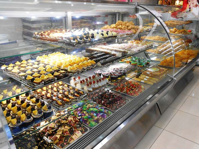 قیمت انواع شیرینی در آستانه نوروز
