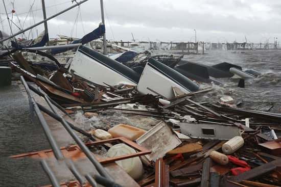 خسارات طوفان مایکل در فلوریدا/ نیم میلیون نفر خانه‌هایشان را ترک کردند
