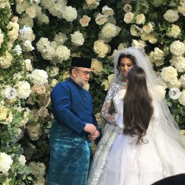 تصاویر | مسلمان شدن دختر شایسته روسیه برای ازدواج با پادشاه مالزی