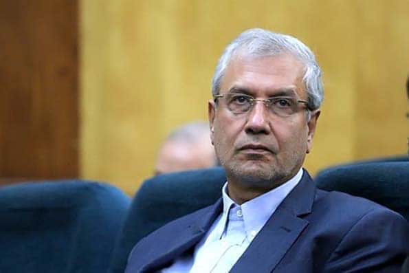 درخواست تجدید نظر در استیضاح وزیر کار با نامه ۲۰ نماینده به لاریجانی