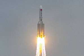 موشک فضا پیمای 21 تنی چین در حال سقوط است و محل فرود آن مشخص نیست