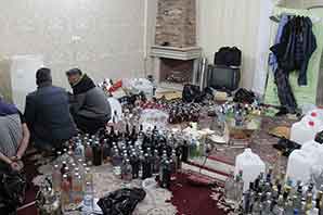 باز هم مشروب دست‌ساز؛ مسمومیت شدید ۱۴ نفر دیگر در شیراز