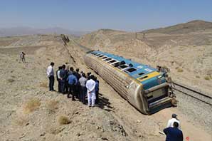 آخرین جزئیات حادثه قطار زاهدان - تهران/ حدود ۱۷۰ پیچ از ریل باز شده بود
