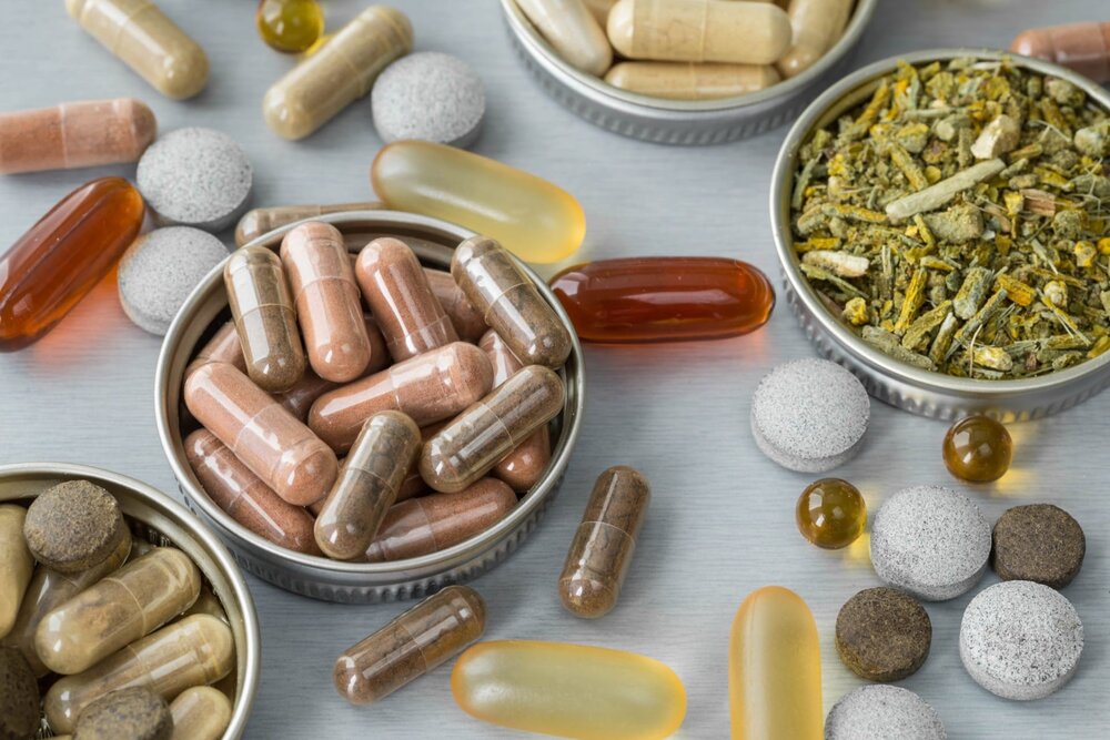 مولتی ویتامین‌ها شامل چه موادی هستند و چه خواصی دارند؟