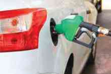طرح مجلس برای تغییر در نحوه سهمیه‌بندی بنزین