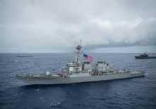 روایت فرمانده آمریکایی از رویارویی قایق‌های ایرانی با ناو آمریکایی