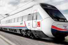 مذاکره ایران و ترکیه برای راه‌اندازی قطار تهران-استانبول